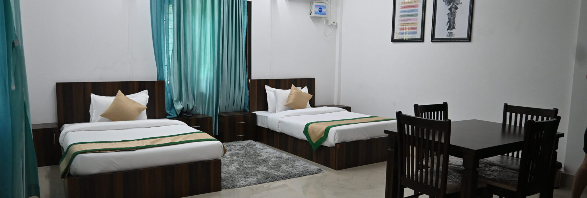 Executive Suite (First Floor)